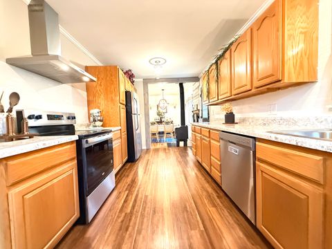 Tiny photo for 400 S Orchard Drive, Carbondale, IL 62901 (MLS # 12587923)