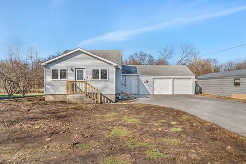 Tiny photo for 25530 S Canal Street, Channahon, IL 60410 (MLS # 12593368)
