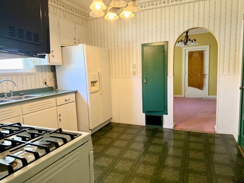 Tiny photo for 822 W Lafayette Street, Ottawa, IL 61350 (MLS # 12667240)