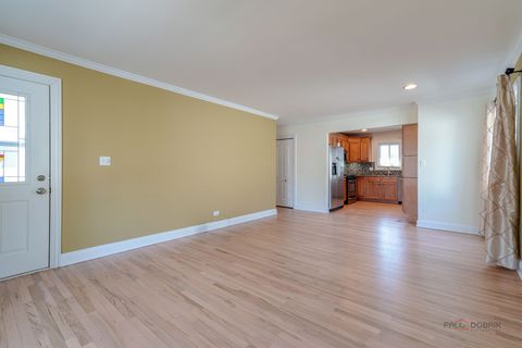 Tiny photo for 222 Prospect Avenue, Mundelein, IL 60060 (MLS # 12577422)