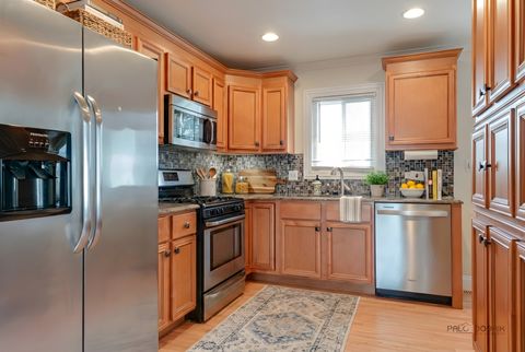 Tiny photo for 222 Prospect Avenue, Mundelein, IL 60060 (MLS # 12577422)