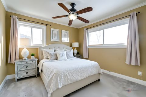 Tiny photo for 222 Prospect Avenue, Mundelein, IL 60060 (MLS # 12577422)