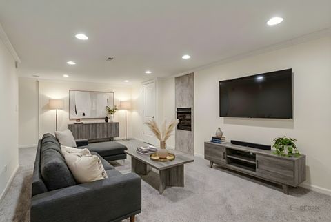 Tiny photo for 222 Prospect Avenue, Mundelein, IL 60060 (MLS # 12577422)