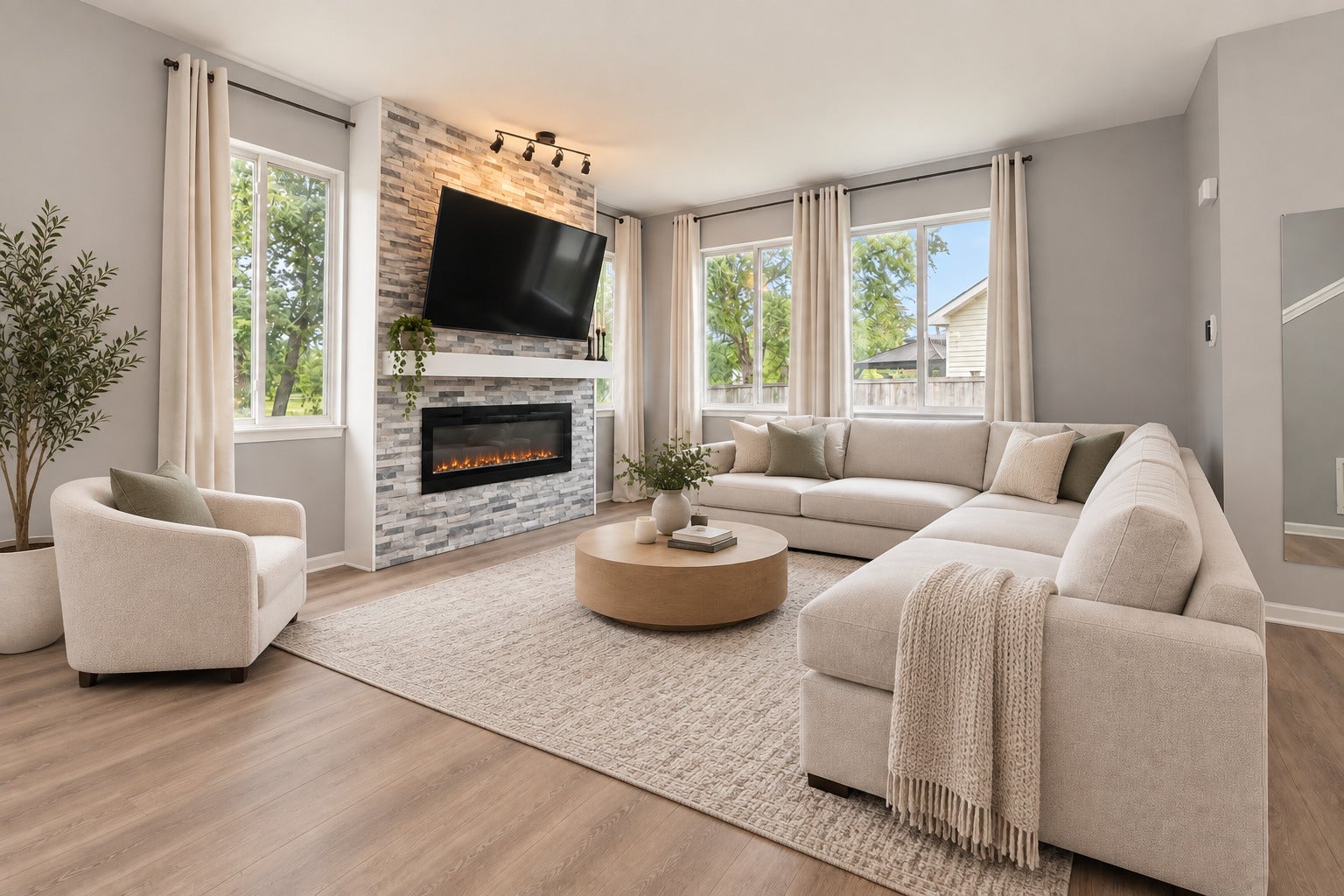 3117 Gloria Lane