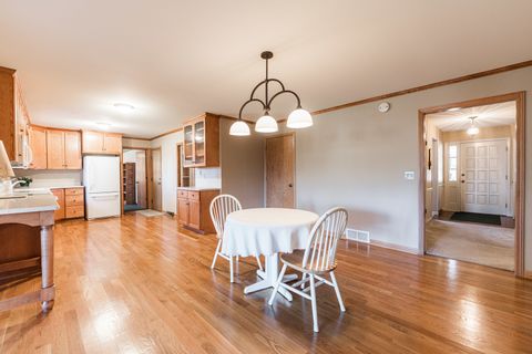 Tiny photo for 1531 Mayflower Drive, DeKalb, IL 60115 (MLS # 12515490)