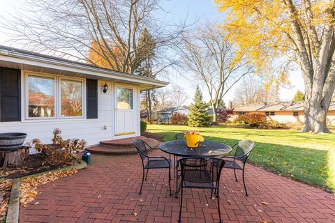 Tiny photo for 1531 Mayflower Drive, DeKalb, IL 60115 (MLS # 12515490)