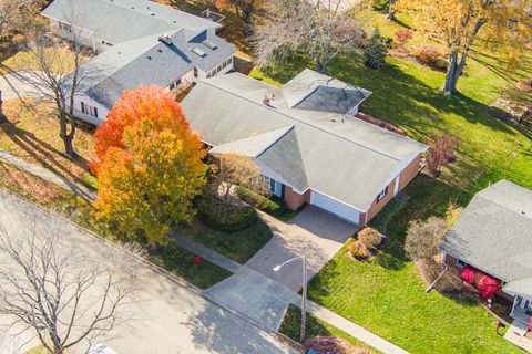 Tiny photo for 1531 Mayflower Drive, DeKalb, IL 60115 (MLS # 12515490)