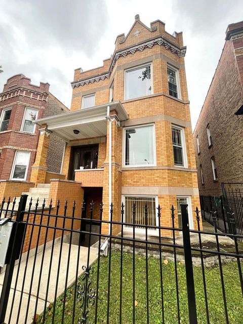 2449 N AVERS Avenue B Chicago IL 60647