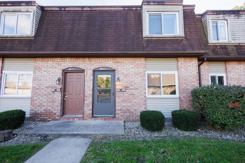 Tiny photo for 1119 S Curtis Avenue #F62, Kankakee, IL 60901 (MLS # 12505979)