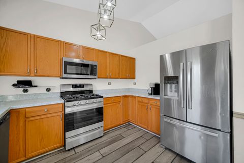 Tiny photo for 676 Hamilton Lane, North Aurora, IL 60542 (MLS # 12652875)