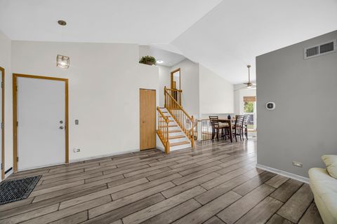 Tiny photo for 676 Hamilton Lane, North Aurora, IL 60542 (MLS # 12652875)