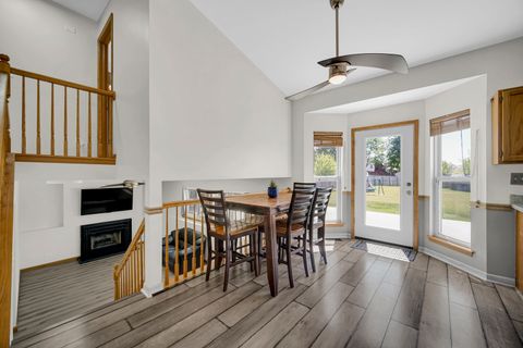 Tiny photo for 676 Hamilton Lane, North Aurora, IL 60542 (MLS # 12652875)