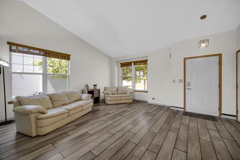 Tiny photo for 676 Hamilton Lane, North Aurora, IL 60542 (MLS # 12652875)
