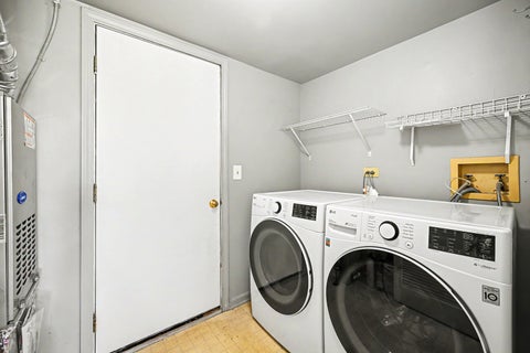 Tiny photo for Carol Stream, IL 60188 (MLS # 12678007)