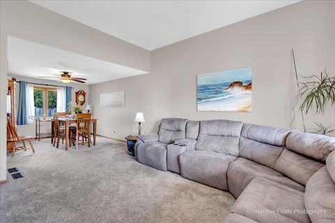 Tiny photo for 453 Lexington Road, New Lenox, IL 60451 (MLS # 12621707)