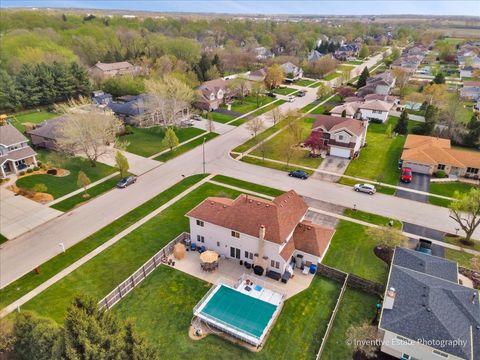 Tiny photo for 453 Lexington Road, New Lenox, IL 60451 (MLS # 12621707)