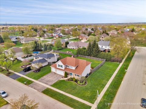 Tiny photo for 453 Lexington Road, New Lenox, IL 60451 (MLS # 12621707)