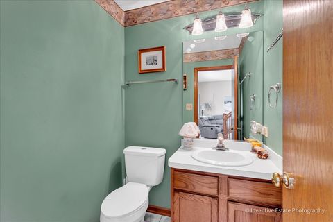 Tiny photo for 453 Lexington Road, New Lenox, IL 60451 (MLS # 12621707)