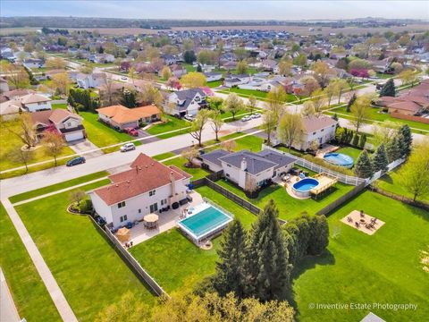 Tiny photo for 453 Lexington Road, New Lenox, IL 60451 (MLS # 12621707)