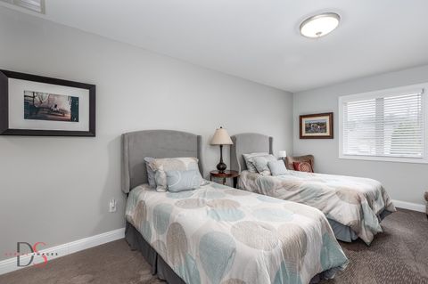 Tiny photo for 2511 Reynolds Manor Drive #2511, Ottawa, IL 61350 (MLS # 12621556)