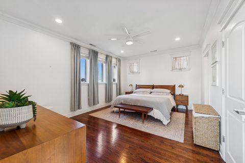 Tiny photo for 5818 N Winthrop Avenue #4, Chicago, IL 60660 (MLS # 12498478)