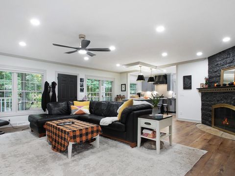 Tiny photo for 1850 N Mulford Road, Rockford, IL 61107 (MLS # 12507732)