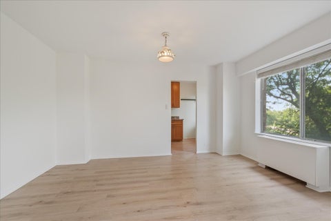 Tiny photo for 7141 N Kedzie Avenue #511, Chicago, IL 60645 (MLS # 12748766)