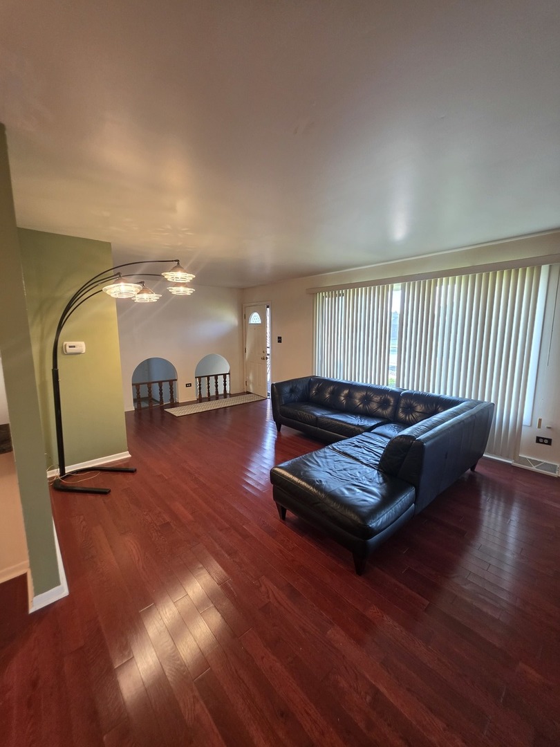 6159 Marsh Lane