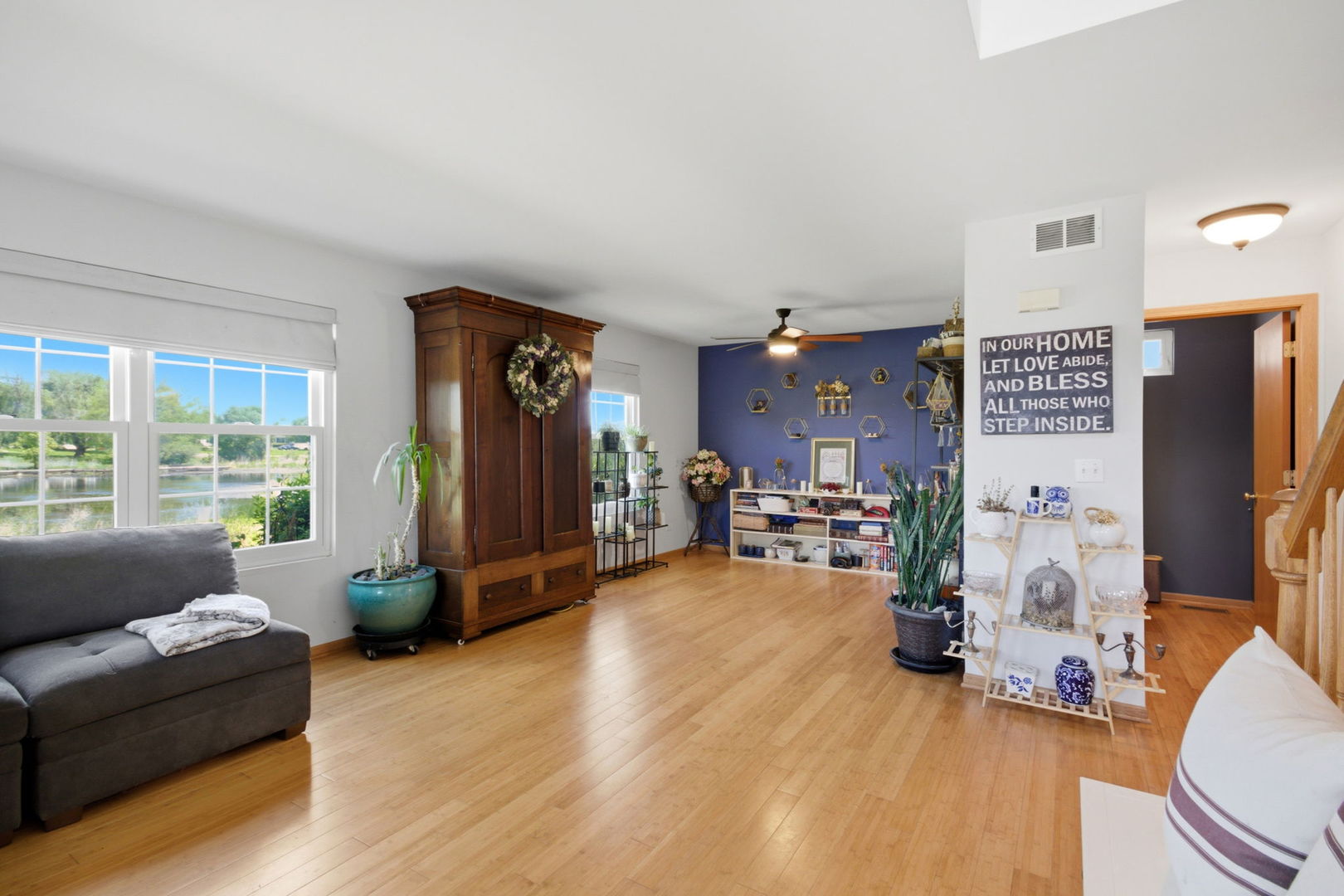 59 FREESIA Court