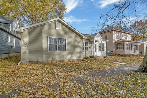 Tiny photo for 414 E Chapin Street, Morris, IL 60450 (MLS # 12507871)
