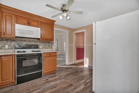 Tiny photo for 414 E Chapin Street, Morris, IL 60450 (MLS # 12507871)