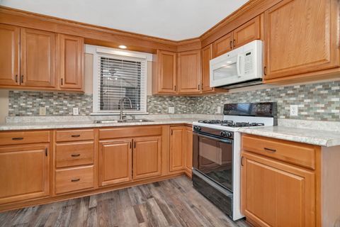 Tiny photo for 414 E Chapin Street, Morris, IL 60450 (MLS # 12507871)