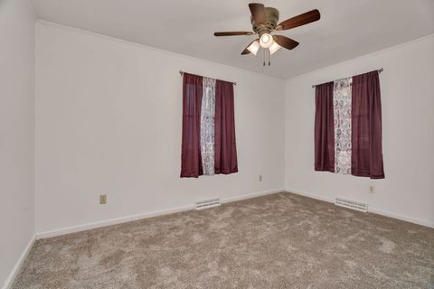 Tiny photo for 414 E Chapin Street, Morris, IL 60450 (MLS # 12507871)