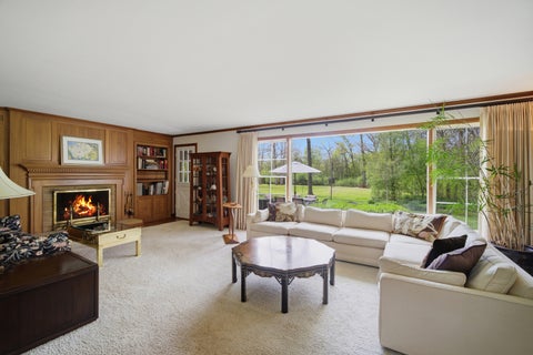 Tiny photo for 880 Hiawatha Lane, Riverwoods, IL 60015 (MLS # 12697950)