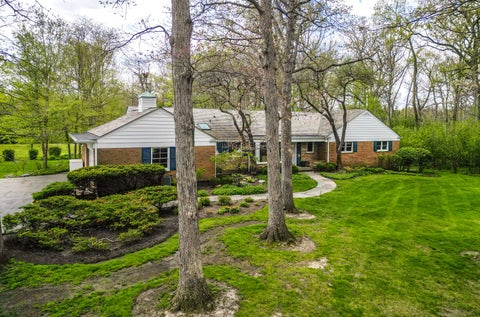 Tiny photo for 880 Hiawatha Lane, Riverwoods, IL 60015 (MLS # 12697950)