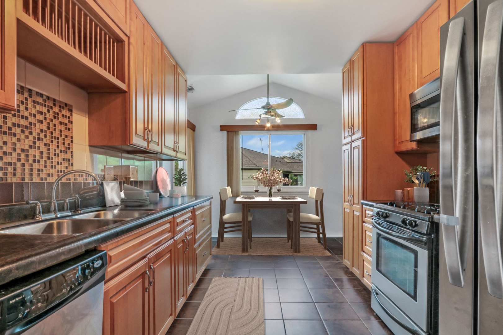 1395 Stratford Drive