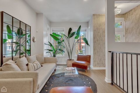 Tiny photo for 2637 W Crystal Street #1, Chicago, IL 60622 (MLS # 12574906)