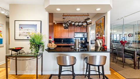 Tiny photo for 3930 N Pine Grove Avenue #1211, Chicago, IL 60613 (MLS # 12639972)