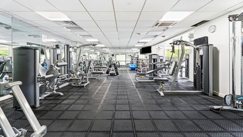 Tiny photo for 3930 N Pine Grove Avenue #1211, Chicago, IL 60613 (MLS # 12639972)