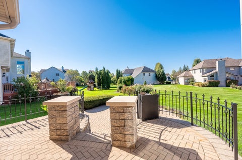 Tiny photo for 728 Waterside Drive, South Elgin, IL 60177 (MLS # 12778663)