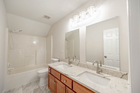 Tiny photo for 728 Waterside Drive, South Elgin, IL 60177 (MLS # 12778663)