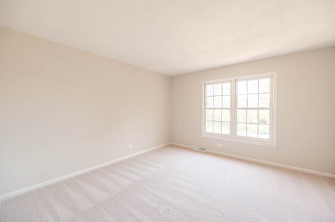 Tiny photo for 728 Waterside Drive, South Elgin, IL 60177 (MLS # 12778663)