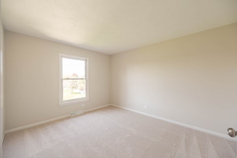 Tiny photo for 728 Waterside Drive, South Elgin, IL 60177 (MLS # 12778663)