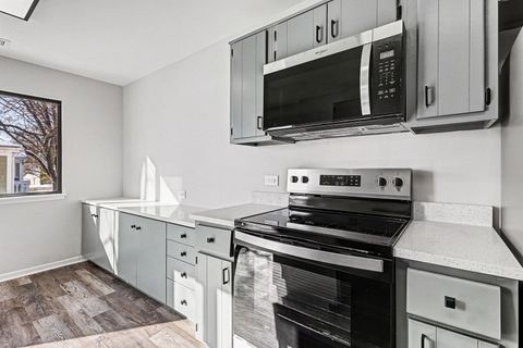 Tiny photo for 1051 Driftwood Court #A2, Wheeling, IL 60090 (MLS # 12552838)