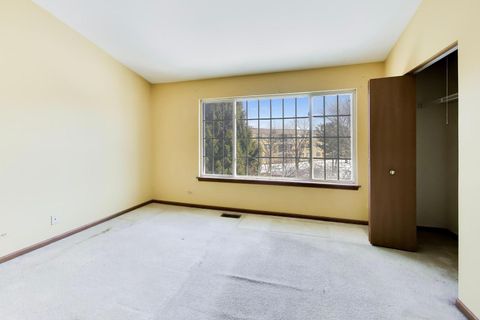 Tiny photo for 5576 Lavender Court, Rolling Meadows, IL 60008 (MLS # 12605905)