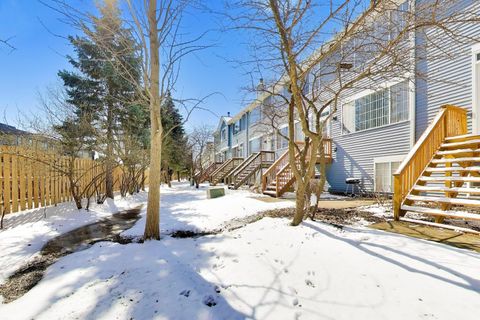 Tiny photo for 5576 Lavender Court, Rolling Meadows, IL 60008 (MLS # 12605905)