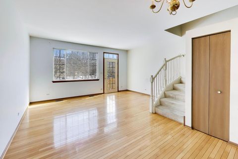 Tiny photo for 5576 Lavender Court, Rolling Meadows, IL 60008 (MLS # 12605905)