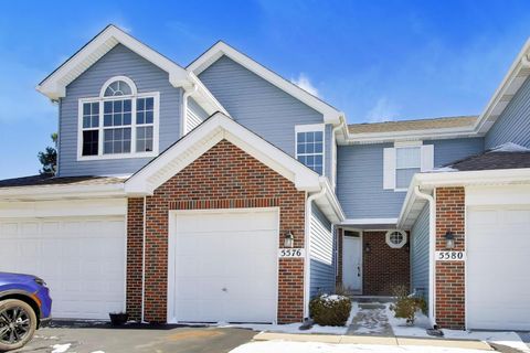 Tiny photo for 5576 Lavender Court, Rolling Meadows, IL 60008 (MLS # 12605905)