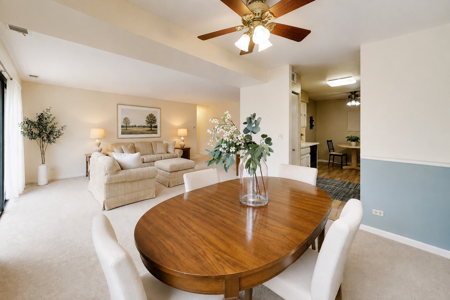 121 S Vail Avenue 406