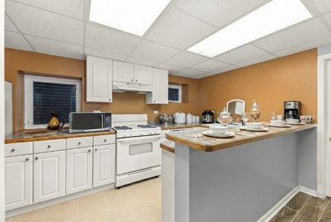 Tiny photo for 6722 Sweetbriar Lane, Darien, IL 60561 (MLS # 12573025)
